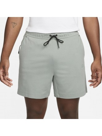 Pantaloncini leggeri Nike Tech Fleece