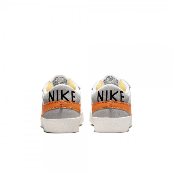 Nike Blazer Low '77 Jumbo Swoosh Arancione